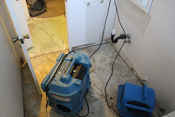 Air scrubber in the laundry area, Oakland